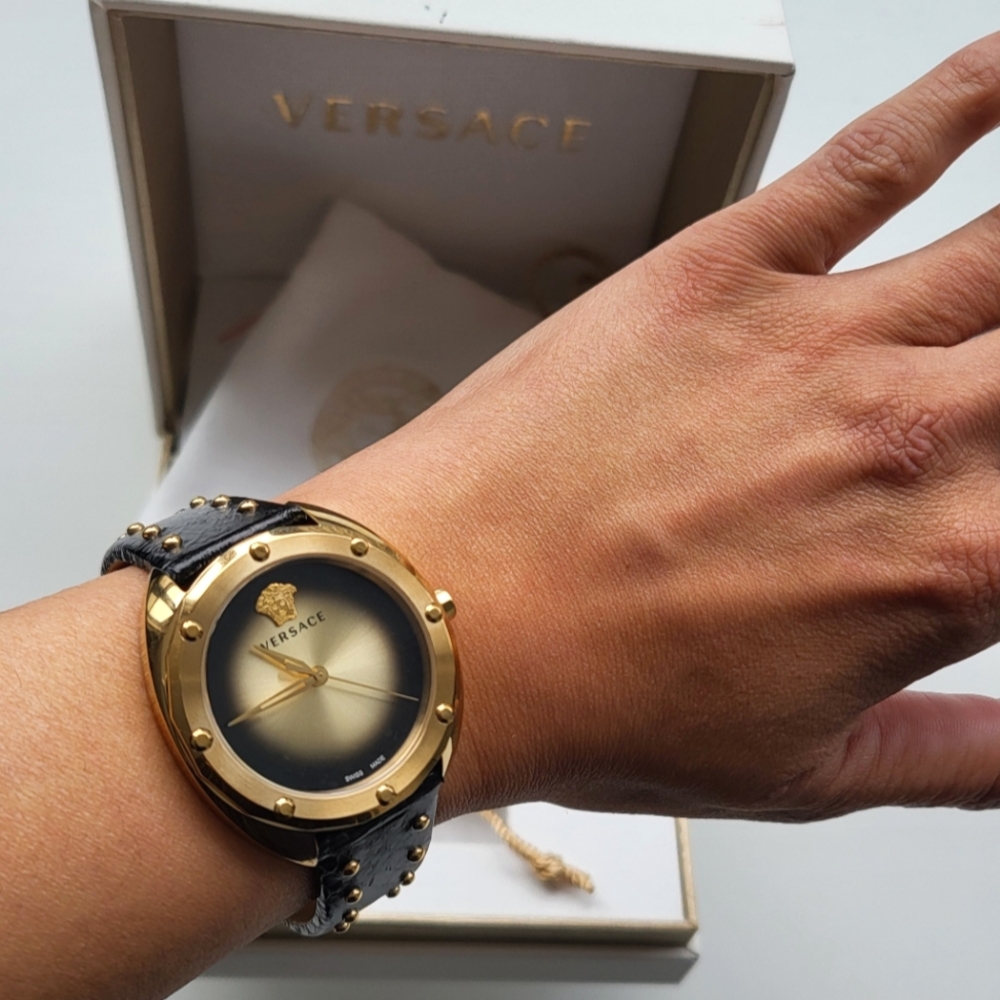 NWT Versace Shadov Womens Watch